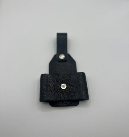 Vorderseite eines schwarzen robusten Zangenhalters