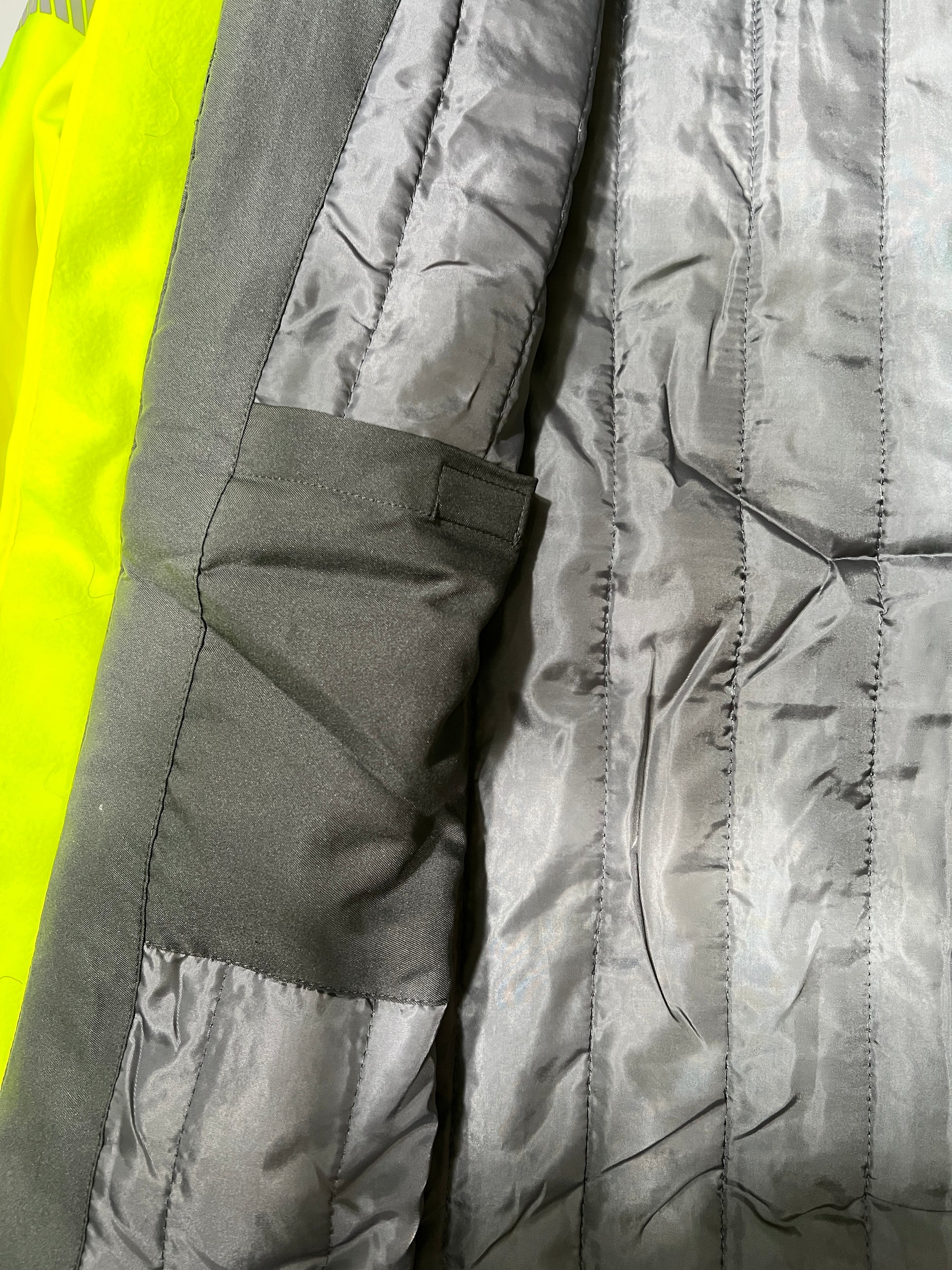 Innenseite mit Klettverschluss