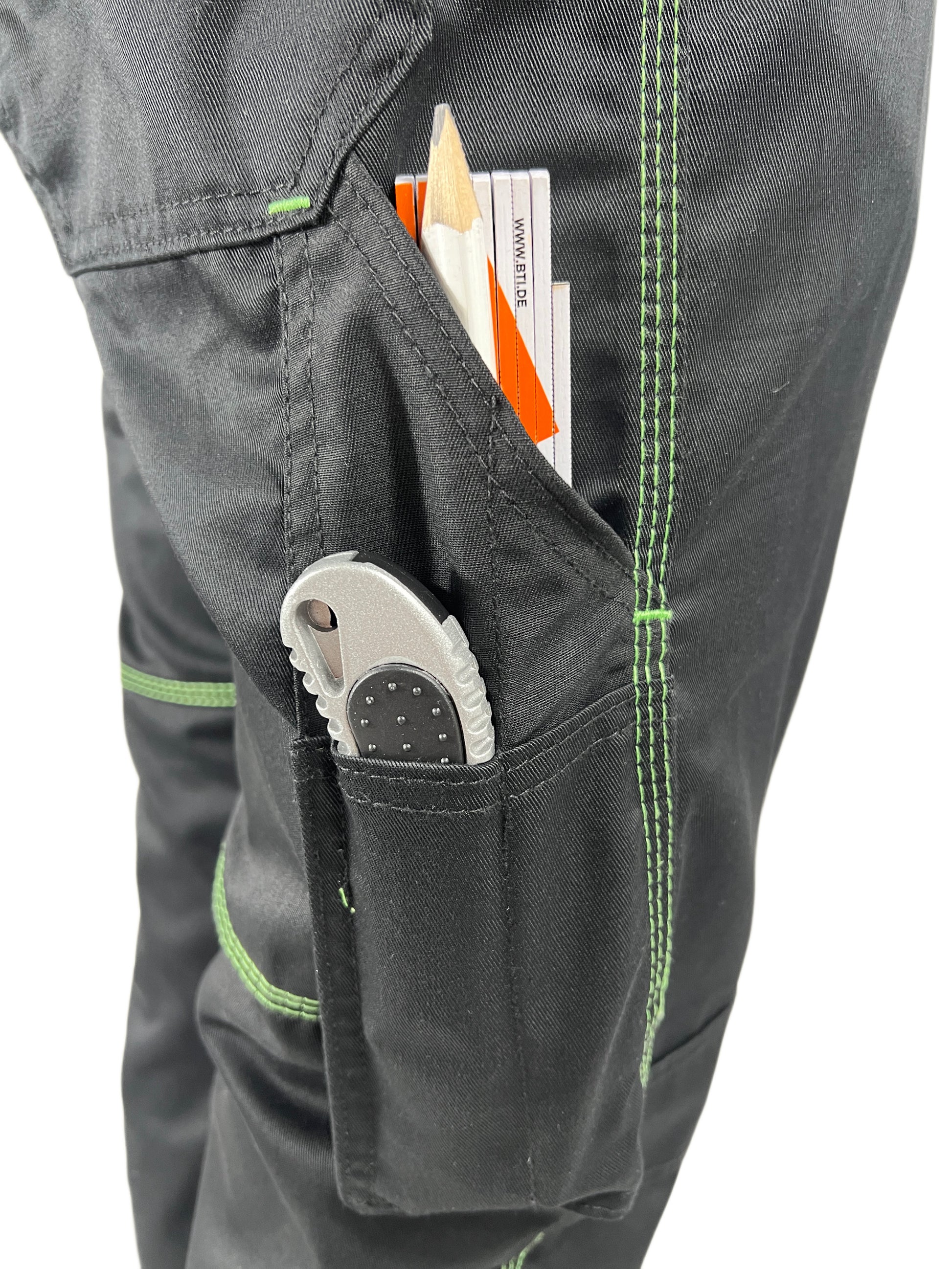 Zollstocktasche der schwarzen Arbeitshose 